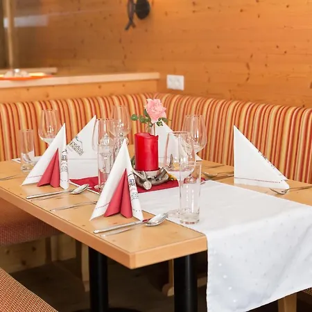Ξενοδοχείο Landgasthof Alpenblick 3*